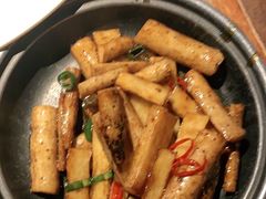 -前海沿·青岛菜(大拇指广场石老人店)