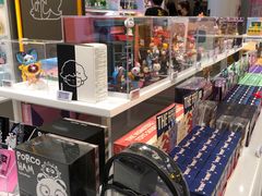 -泡泡玛特POPMART(凯德大峡谷店)