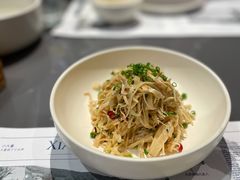 香葱拌笋衣-小大董·烤鸭(观景餐厅·南京西路店)