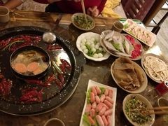 -园里串香牛肉串串火锅(新繁店)