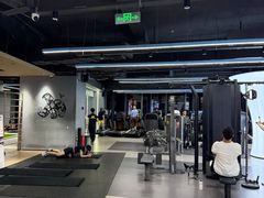 -超鹿运动(五四路恒力城店)