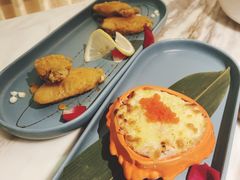 芝士焗蟹宝-蜜桃花开·中西融合菜E&W(南长街店)