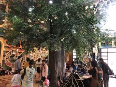 -钟书阁(松江泰晤士小镇店)