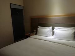 -全季酒店(北京东直门店)