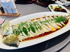 葱香海金鲳鱼-狮王府淮扬菜(新街口友谊店)