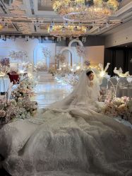 -曼格纳婚礼艺术中心(张江店)