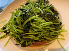 -鹰龙海畔度假酒店(咸祥店)