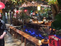 -城墙拐拐火锅(三峡广场黑金冠店)