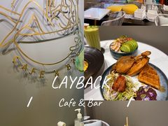 -layback cafe & bar