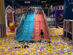 -三亚湾海居铂尔曼度假酒店