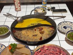 -旧街市鲜货老火锅(大光路店)