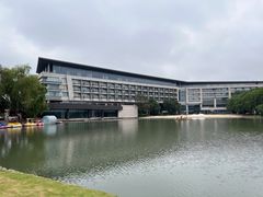 -上海佘山世茂艾美酒店