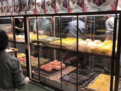 -奈雪的茶(亨特国际广场店)