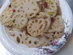 -冯记白土岗辣子鸡