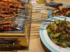 -街角等你.大连海鲜烧烤.经典铁板海鲜串(西安路店)