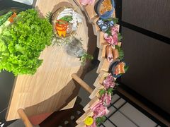 -山川小町·极番烧肉(新地假日广场店)
