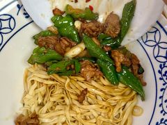 -李与白包子铺(桐梓林店)
