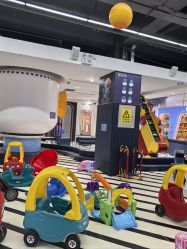 -Land Mark蓝马乐园(华联武夷购物中心店)