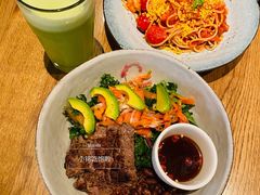 煎牛肉能量Bowl-Wagas沃歌斯(太古汇店)