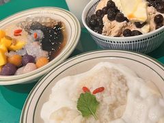 焦糖乌龙奶茶冰-堂屋糖水店(愚园店)