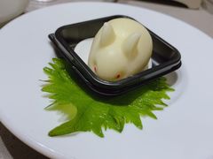 酸奶慕斯兔兔-海底捞火锅(威高广场店)