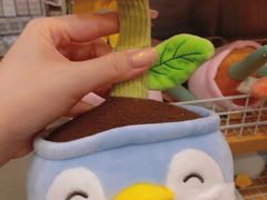 -名创优品(江南新地店)