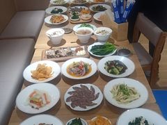 -妈妈家铁锅炖(景诚园综合楼店)