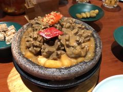 石锅手打牛肉丸-潮堂(环球金融中心店)