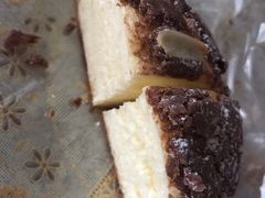 杏仁巧克力-21克拉面包(大悦城店)