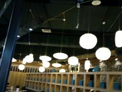 -鸿通城购物中心