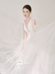 点击看大图 -艾拉·女王婚纱礼服馆