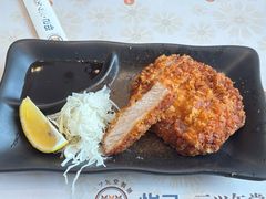 一指厚炸猪排-怡己·三ツ矢堂日式料理(海伦店)