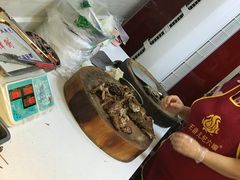 -王浩儿纪六孃甜皮鸭(乐山总店)