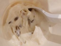 朗姆葡萄巴旦木-DQ·蛋糕·冰淇淋(新佳丽店)