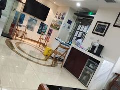 -瑞尔齿科(东方广场诊所)