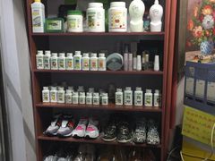 -翰皇直营洗衣洗鞋(望京鹿港店)