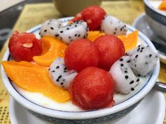 鲜杂果双皮奶-大良甜品店(金泽店)