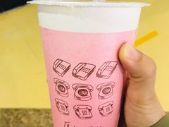 滑豆腐奶茶（中杯）-厝内小眷村(西单大悦城店)