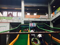 -蒙特利亲子乐园