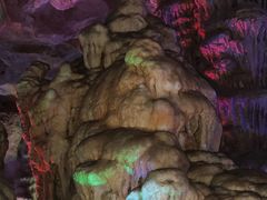 -泰安地下龙宫景区