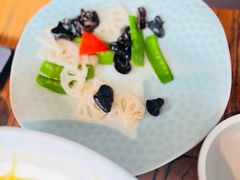 -YAFEE雅菲 川·湘·粤融合菜(魏公村店)