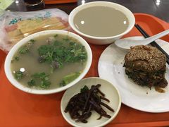 -护国寺小吃(左家庄店)