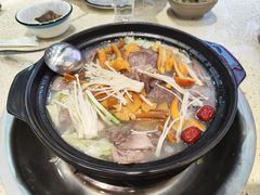 -九寨特色牦牛肉汤锅 羊肉汤锅