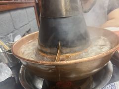 -楼外楼大刀肉传统火锅居(幸福街店)