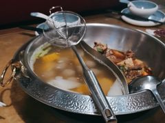 -左庭右院鲜牛肉火锅(金山万达店)