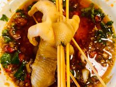 -马路边边串串香形象店(磐石路店)