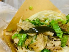 -两勺子一碗口水鸡拌面