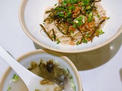 -弄堂咪道-饭香·面香·馄饨香(兴梅店)