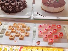 -领鲜活海鲜榴莲自助火锅(东门店)