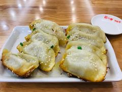 -小姜锅贴(凤凰街店)